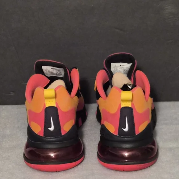 Nike Air Max React 270 Magma, M9, Like New - Picture 5 of 6